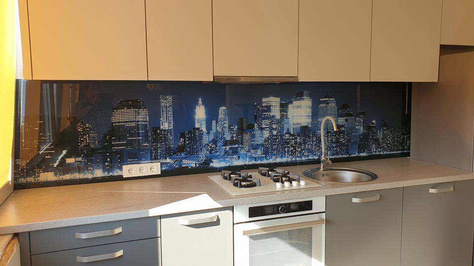 Скинали с рисунком ( УФ печать). Города и улочки.