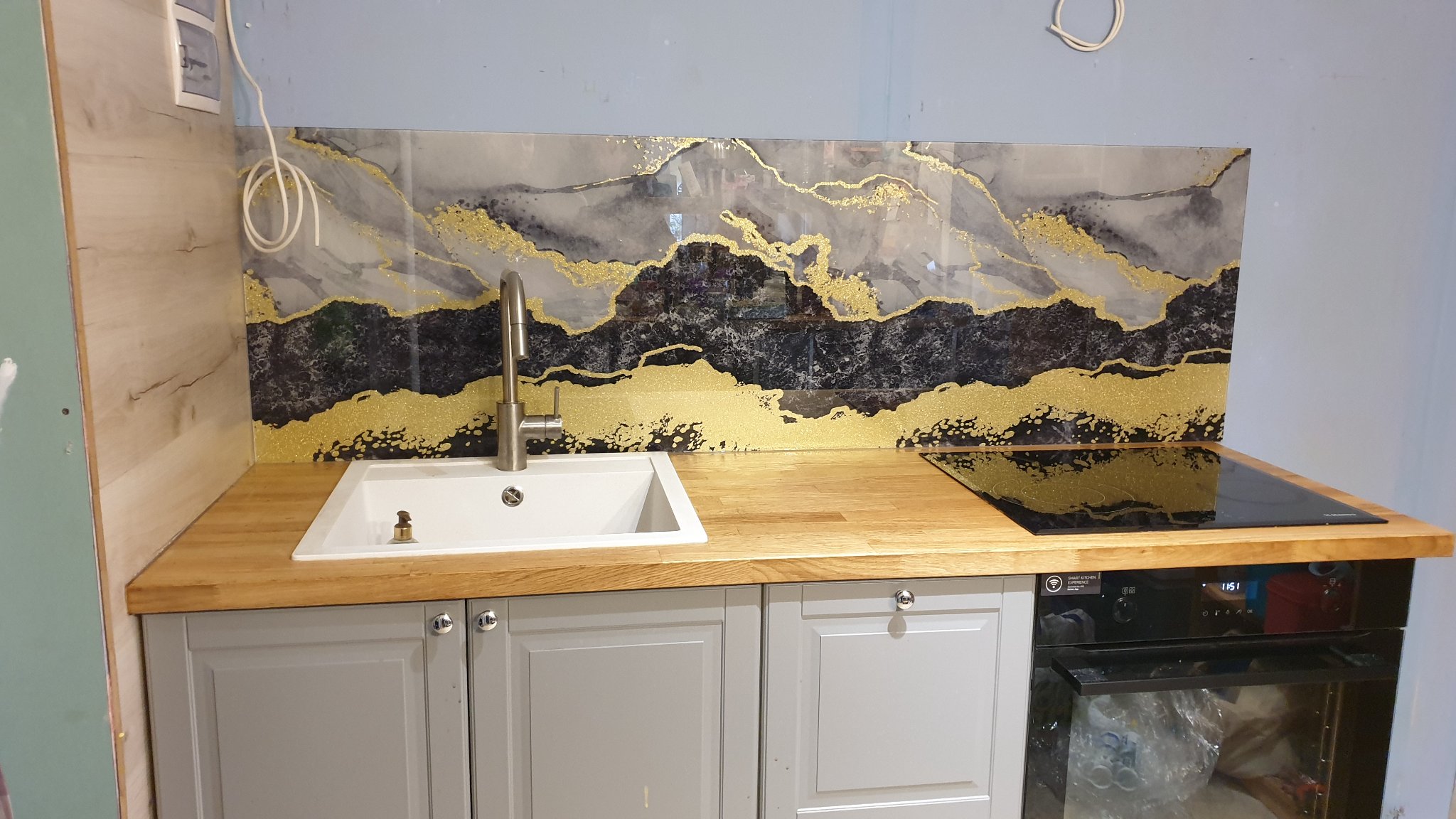 Скинали с УФ печатью. Текстуры камня, под мрамор.