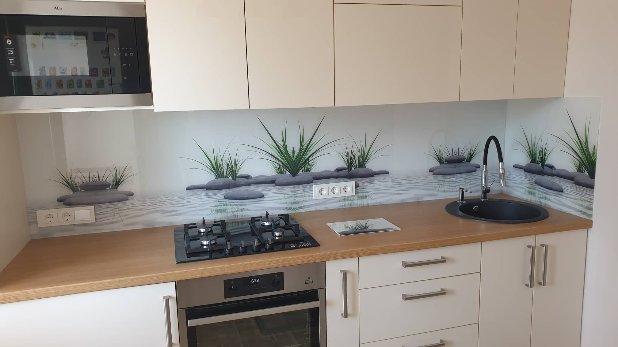 Скинали с УФ печатью. Цветы.