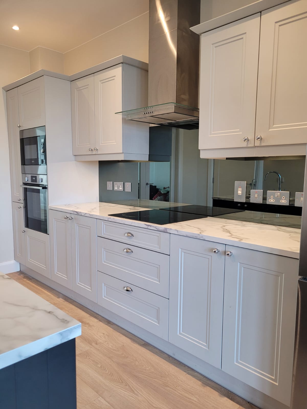 Закалённое зеркало. Tentesol Grey.