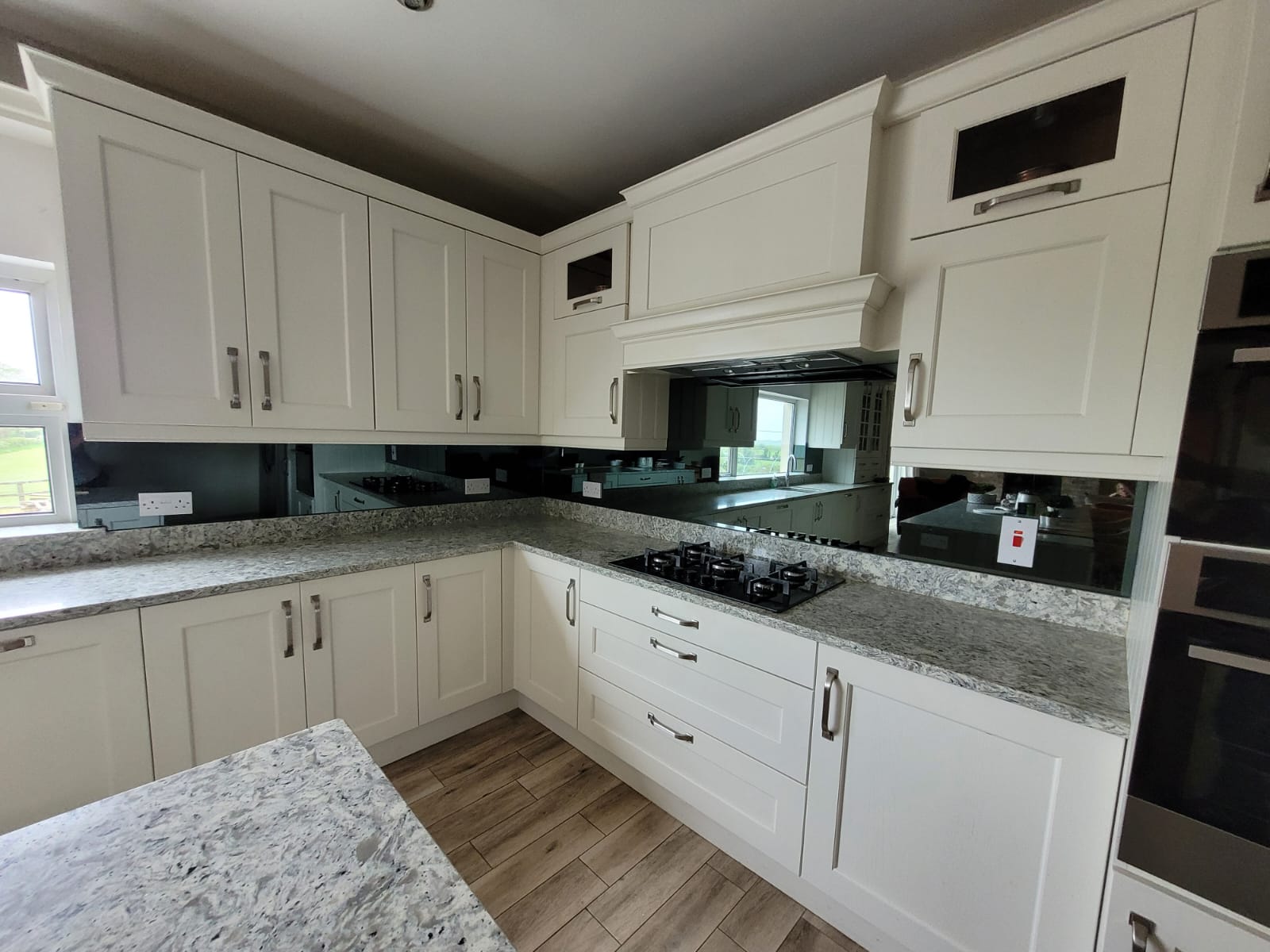 Закалённое зеркало. Tentesol Grey.